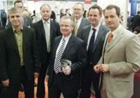 Sieger des Wettbewerbs »Deutschlands Beste Klinik-Website 2008« auf Medica gekürt Bild: Sieger des Wettbewerbs »Deutschlands Beste Klinik-Website 2008« auf Medica gekürt