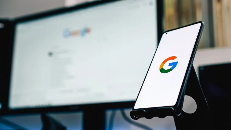 Google schlägt Alarm: Webseiten, die den Sprung ins mobile Zeitalter verpassen, gehen unter! Bild: Google schlägt Alarm: Webseiten, die den Sprung ins mobile Zeitalter verpassen, gehen unter!