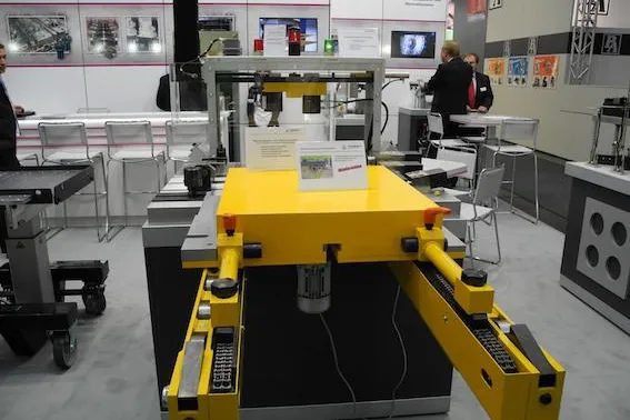 Bild: ROEMHELD mit Fazit zur Euroblech: Automatische Werkzeug-Spanntechnik sehr gefragt
