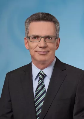 Bild: Thomas de Maizière wird Wanderbotschafter