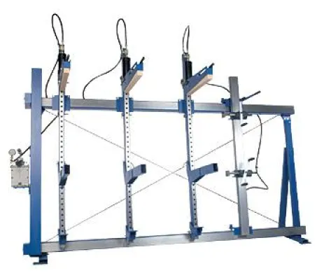 Für Bau- und Möbelschreiner - Multipressen in zahlreichen Details optimiert Bild: Für Bau- und Möbelschreiner - Multipressen in zahlreichen Details optimiert