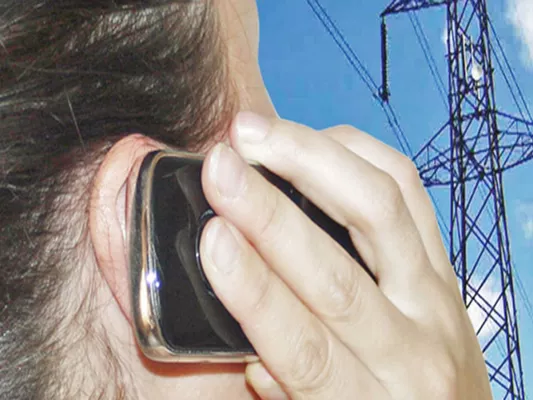 Fünf gute Gründe, sich mit Schungit gegen negative Strahlen zu schützen. Bild: Fünf gute Gründe, sich mit Schungit gegen negative Strahlen zu schützen.