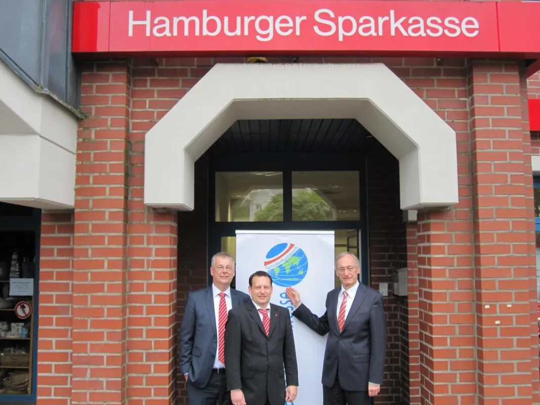 Thomas Friemann, Gerald Hecker und Dr. Michael Eckstein freuen sich auf die SchülerAustausch Messe