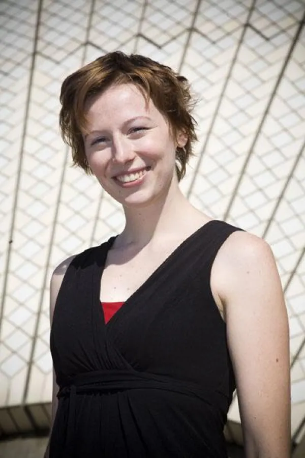 Die Absolventin der Hochschule Wismar und Senior Lighting Designerin Mirjam Roos