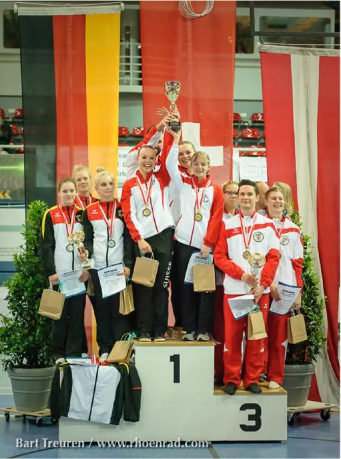 2. Platz für deutsche Rhönradturner beim Team World Cup 2017 (Foto: Bart Treuren; www.rhoenrad.com)