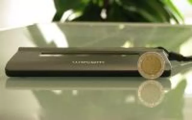 Bild: CeBIT-Premiere für neues besonders kompaktes Unterschriftentablett SignPad Compact