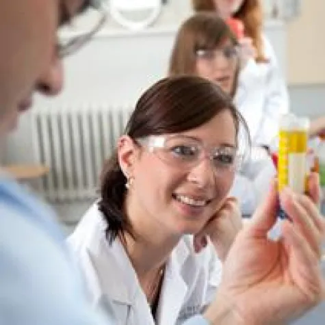 Bild: Chemisch-Technischer Assistent - vielseitiger und spannender Ausbildungsberuf mit guten Jobaussichten