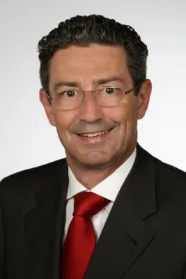 Bild: Rechtsanwalt Wilfried Reiners spricht im März in Bielefeld über die rechtlichen Aspekte von BYOD.