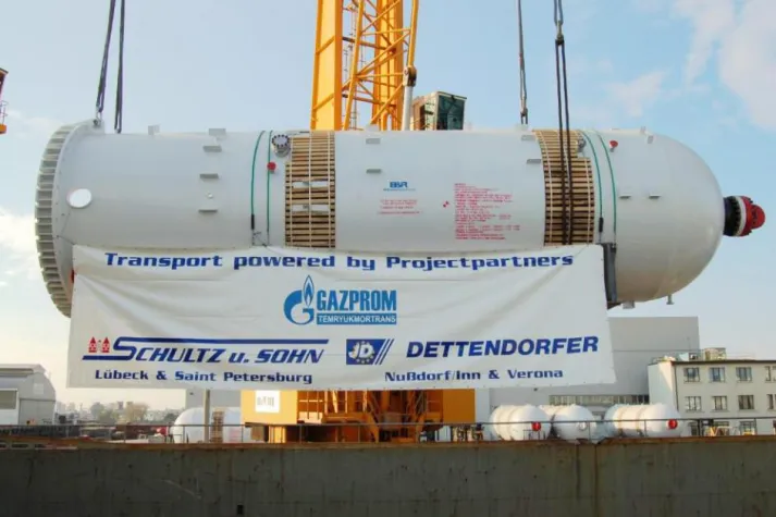 Bild: Spedition Schultz & Sohn transportiert 10 Gasabsorber