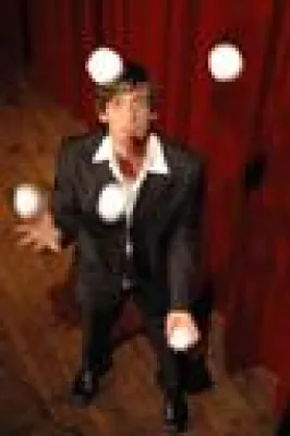 Bild: Kommunizieren mit der Kunst der Jonglage