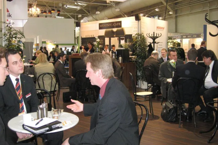 Bild: CeBIT 2012 - MESONIC setzt auf mehr Mobilität bei ERP-Systemen