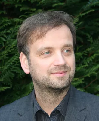 Bild: Oliver G. Schmidt vom IFW Dresden erhält den Gottfried Wilhelm Leibniz-Preis 2018
