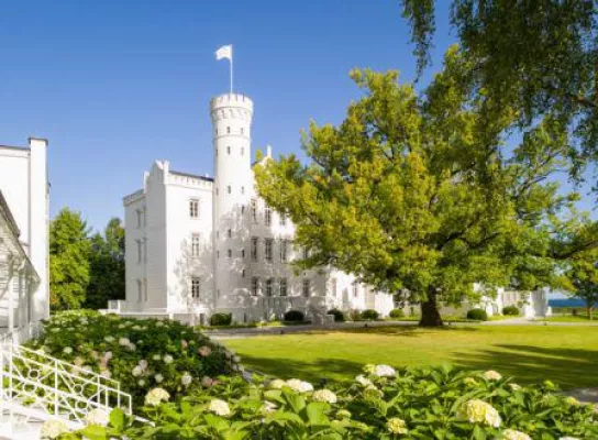Bild: Die weiße Stadt am Meer — das Grand Hotel Heiligendamm erfüllt Sehnsüchte als „Place to be“ an der Ostsee