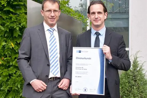Bild: Chemoform AG: "Best-Ager" mit Ehrenurkunde ausgezeichnet