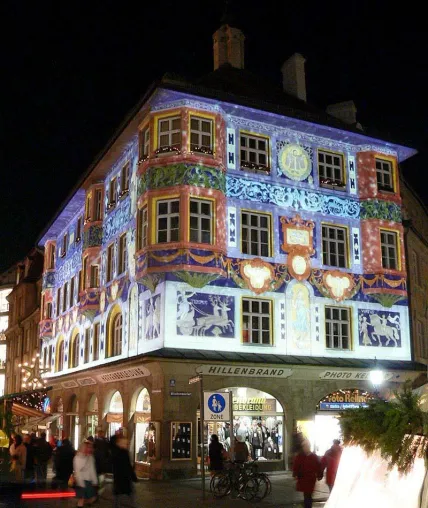 Lichtdesign und Lichtinstallation – kunstvolle Architekturbeleuchtung, Raumbeleuchtung und Objektbeleuchtung Bild: Lichtdesign und Lichtinstallation – kunstvolle Architekturbeleuchtung, Raumbeleuchtung und Objektbeleuchtung