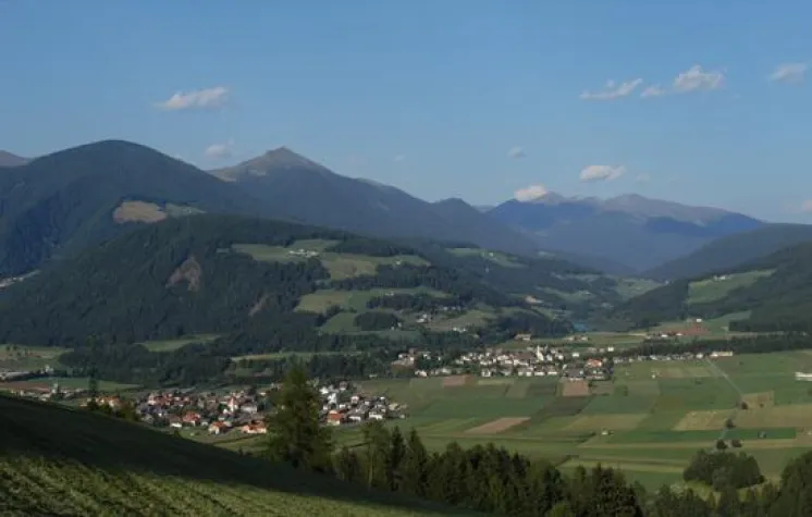Bild: Olang - Urlaubsparadies inmitten der Dolomiten