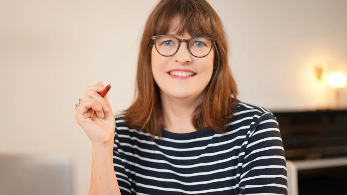 Nicole Tomberg konzipiert individuelle Englisch-Weiterbildung für Unternehmen (© Nicole Tomberg)