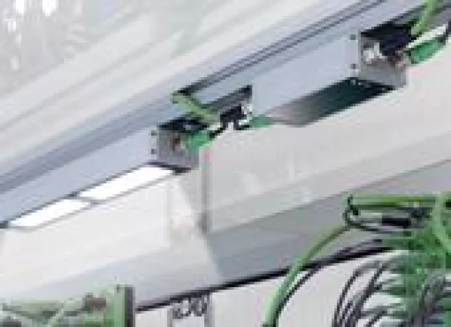 Bild: Jenoptik und Phoenix Contact entwickeln gemeinsam intelligente LED-Beleuchtung für Maschinen.