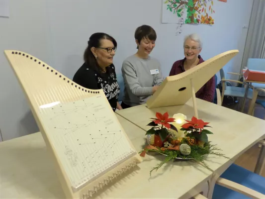 Neues musiktherapeutisches Angebot im Wahrendorff Klinikum Bild: Neues musiktherapeutisches Angebot im Wahrendorff Klinikum
