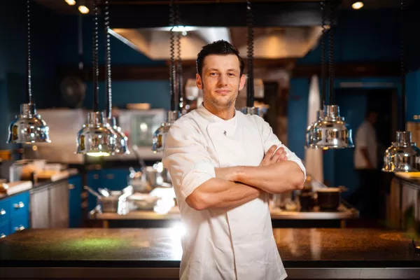 Bild: Ausgezeichnet: ein Stern Michelin für Restaurant 17fuffzig in Burg (Spreewald) mit Küchenchef Alexander Müller