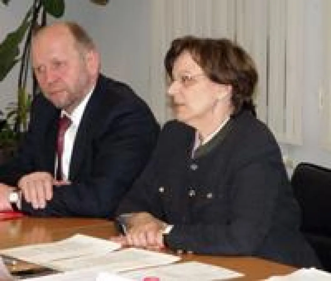 Landrat Simon Wittmann und Staatsministerin Emilia Müller