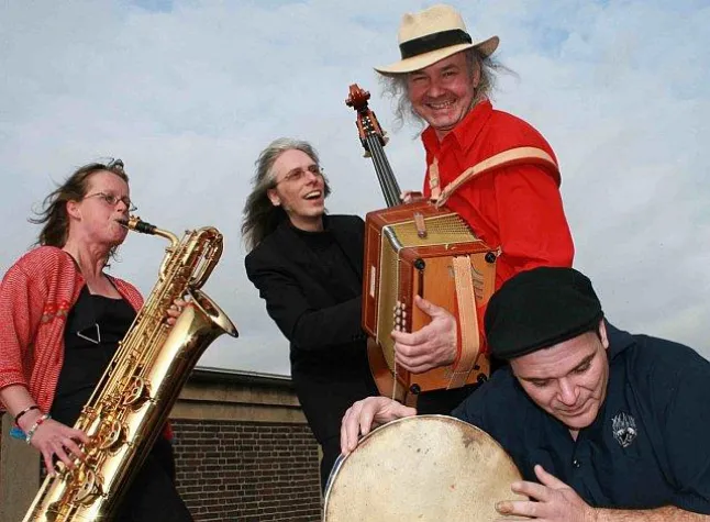 Bild: Musik (fast) überall: 48 Stunden Wilhelmsburg vom 08.-10. Juni 2012