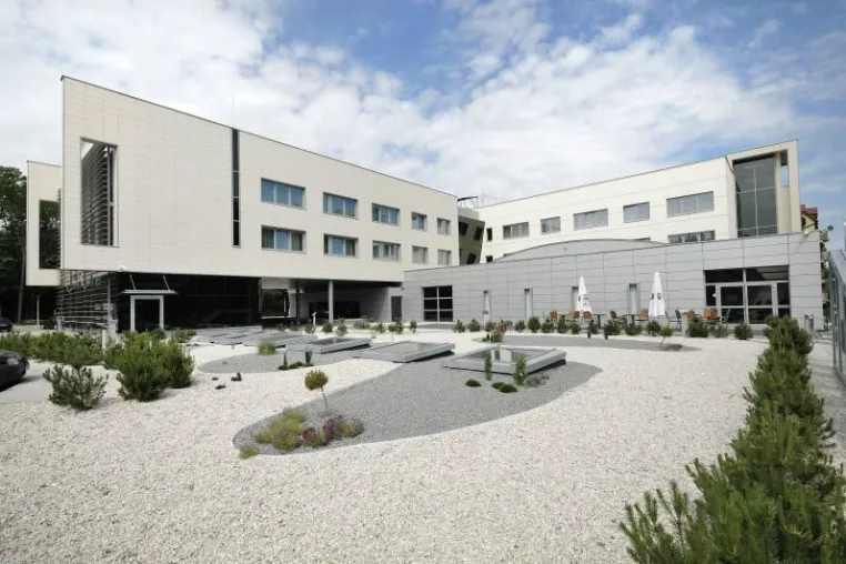 Bild: Vier-Sterne-Wellnesshotel Dana im Lebuser Land: Ein modernes Hotel mit gutem Spa- und Wellnessangebot