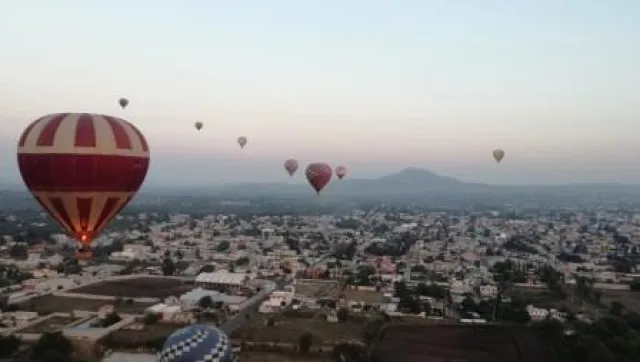 Bild: Schwerelos über Mexiko