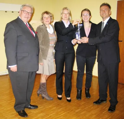 Bild: Neunte Tafelrunde und Übergabe des Partnerpreises im CJD Frechen