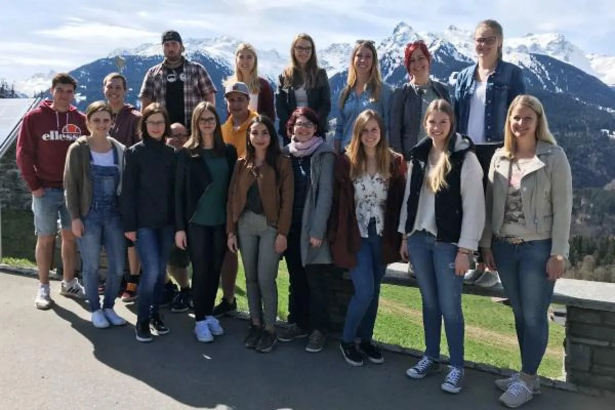 Das „A-Team“, die Azubis der Stiftung Liebenau Holding, zu Besuch bei der Liebenau Österreich.