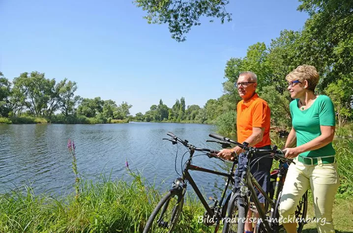 Radreisen und Rad-Kanu-Reisen 2017 Bild: Radreisen und Rad-Kanu-Reisen 2017