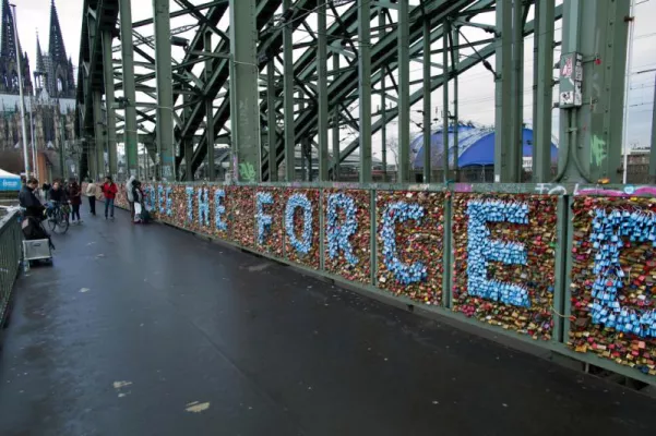 Bild: Cheil startet für die Deutsche Gesellschaft der Vereinten Nationen eine Kampagne gegen Zwangsheirat.