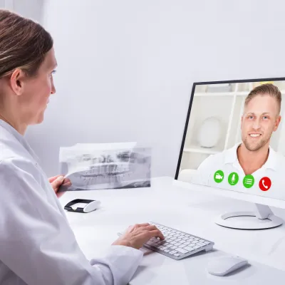 Bild: CHEFSACHE – IT-SICHERHEIT IN ARZTPRAXEN MIT HOMEOFFICE UND IM GESUNDHEITSWESEN