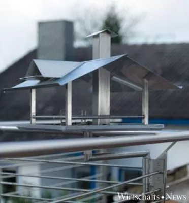 Bild: Vogelhaus aus Edelstahl