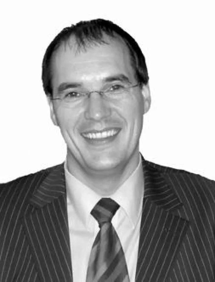 Manfred Rief, Leiter Controlling bei Heine Optotechnik