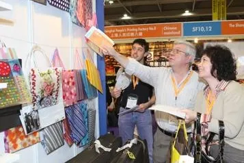 Bild: Mehr Aussteller und neue Themen: die Hong Kong International Printing & Packaging Fair