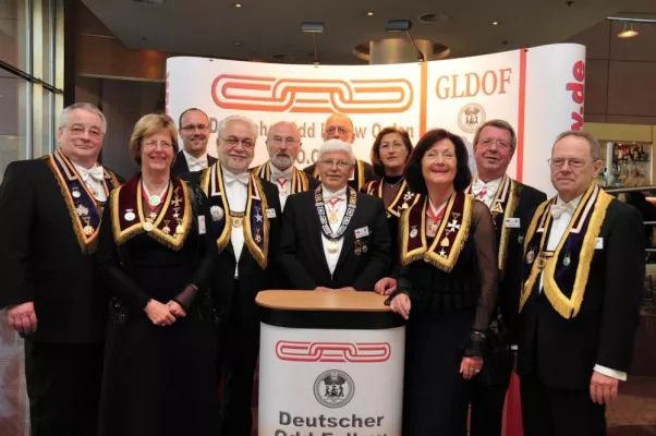 Bild: 190 Jahre alter internationaler Orden tagt in Frankfurt - Tradition und Moderne schließen sich nicht aus