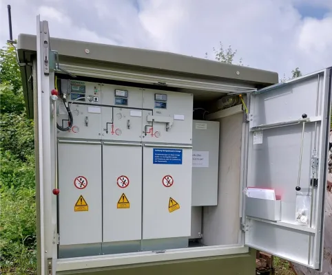 HanseWerk: SH Netz ersetzt im Amt Horst-Herzhorn kreisweit letzte 10.000-Volt-Freileitung durch Erdkabel Bild: HanseWerk: SH Netz ersetzt im Amt Horst-Herzhorn kreisweit letzte 10.000-Volt-Freileitung durch Erdkabel