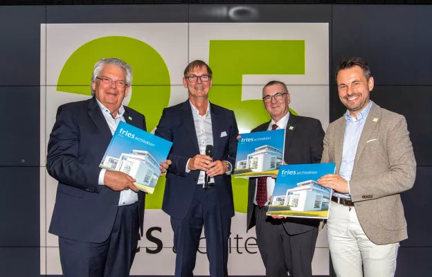 Bild: Jubiläumsfeier im Fährhaus Koblenz: 25 Jahre Fries Architekten 