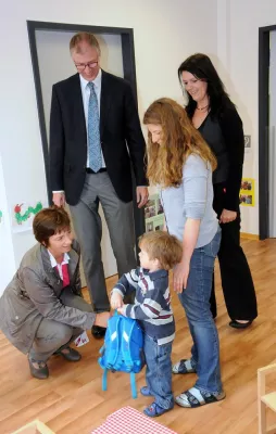 Bild: "Optimale Kinderbetreuung" - Ulrike Müller, MdL, besucht Kinderbetreuungseinrichtung von Synlab