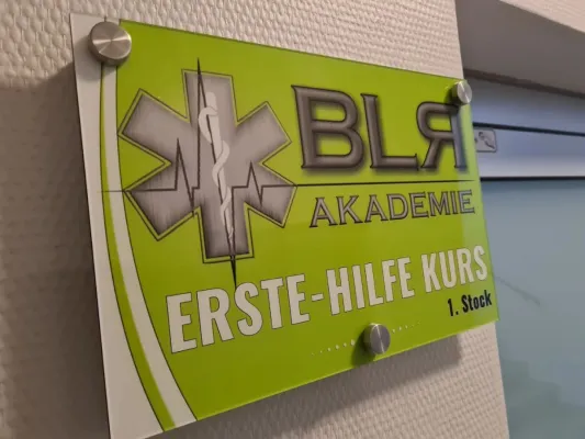 Bild: BLR Akademie- Erste Hilfe Kurs München Hauptbahnhof in Bildungs und Betreuungseinrichtungen für Kinder