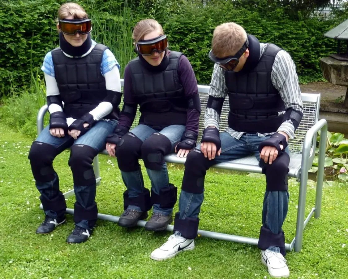 Die seniorengerechte Erlau-Bank Charisma Care kam bei den gealterten Studenten sehr gut an.