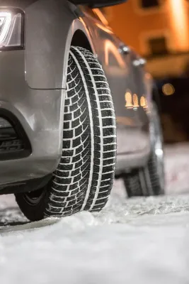 Bild: Der neue sportliche Nokian WR A4 besiegt den deutschen Winter