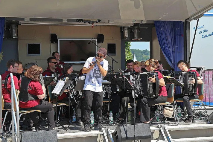 Bild: Premiere für Akkordeonmusik und Beatboxing bei den RUHR GAMES 2015