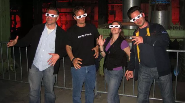 Bild: Kraftwerk in 3D Stereo mit Leinwänden von awater3D