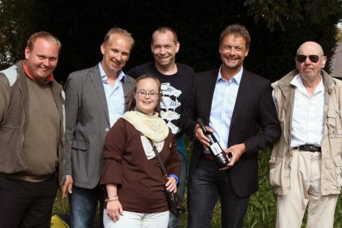 Der Erlös aus dem Liebenauer Weinprojekt