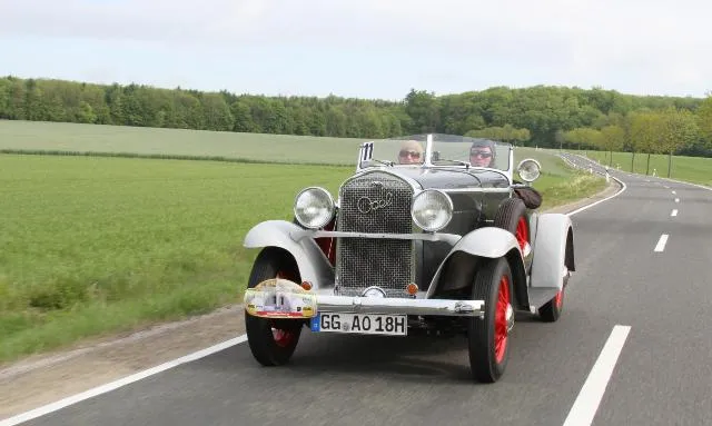 Bild: Ausstellung zur Oldtimerrundfahrt in Eschwege