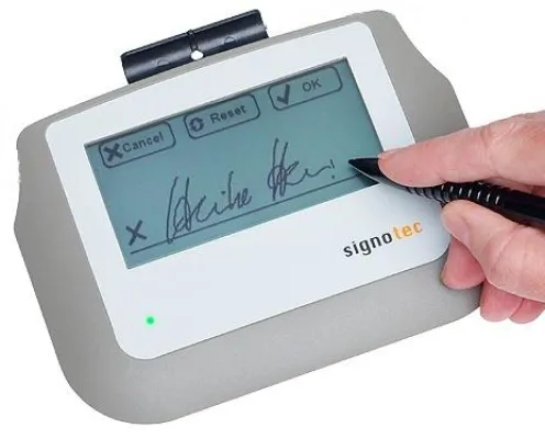 Bild: Neue Entwicklungen bei Signature Tablets – signotec zeigt auf der CeBIT 2010, wie es besser geht