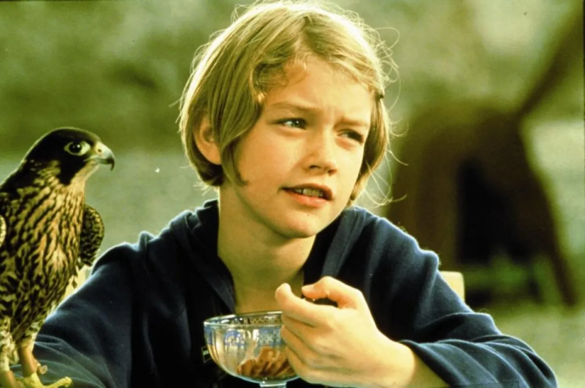 Endlich hat Katja ihren Falken wieder