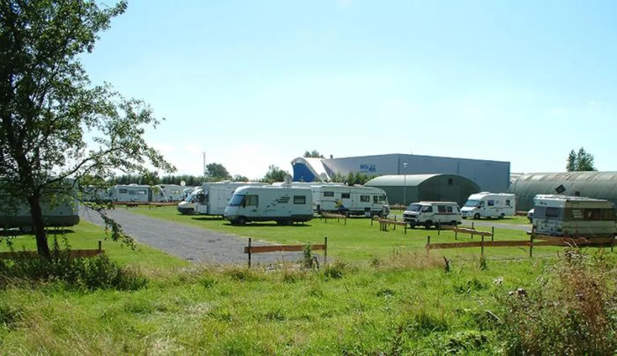 Der Wohnmobil-Stellplatz am Hafen in Büsum
